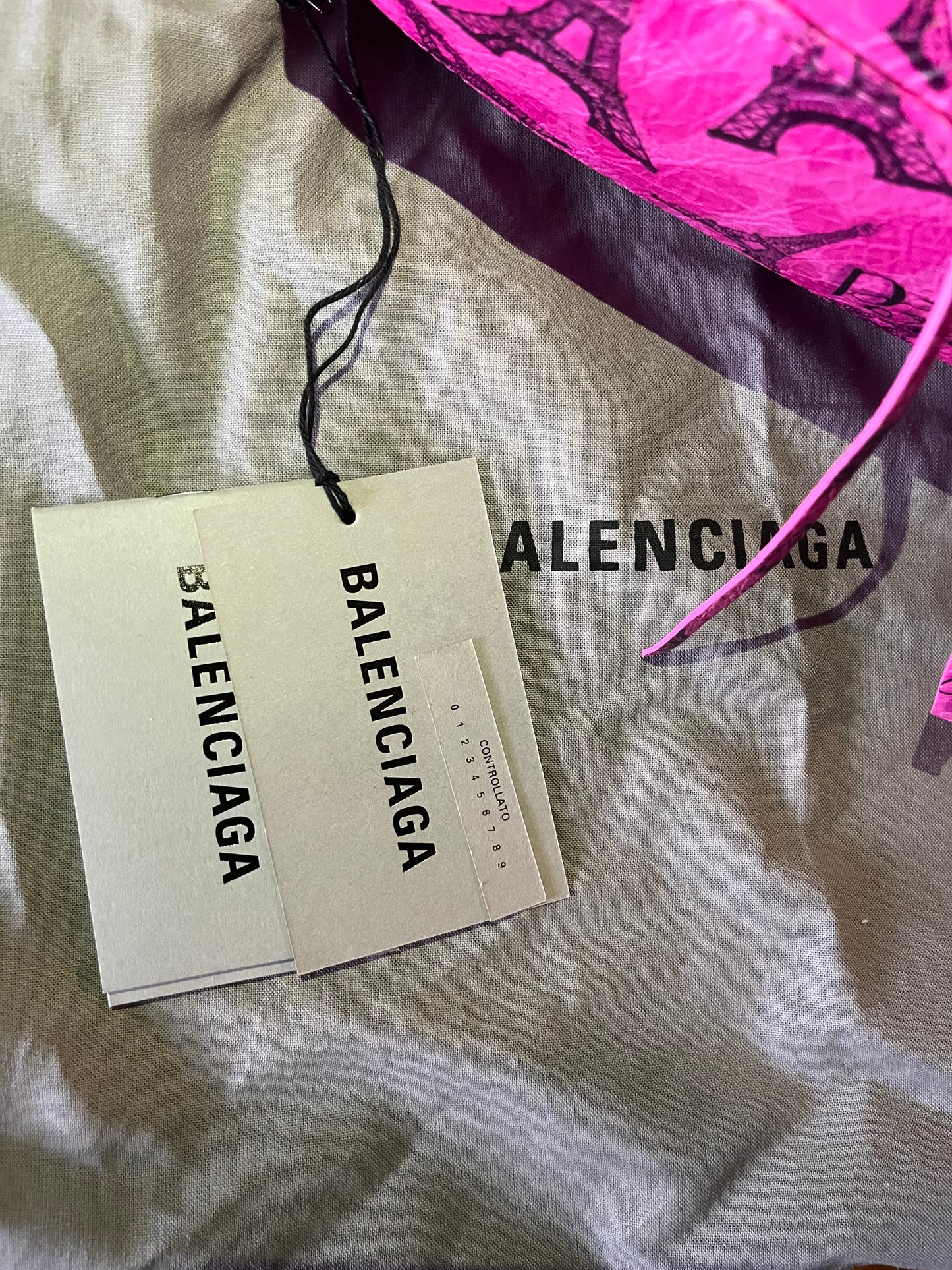 Balenciaga Le City Eiffel Pink bag