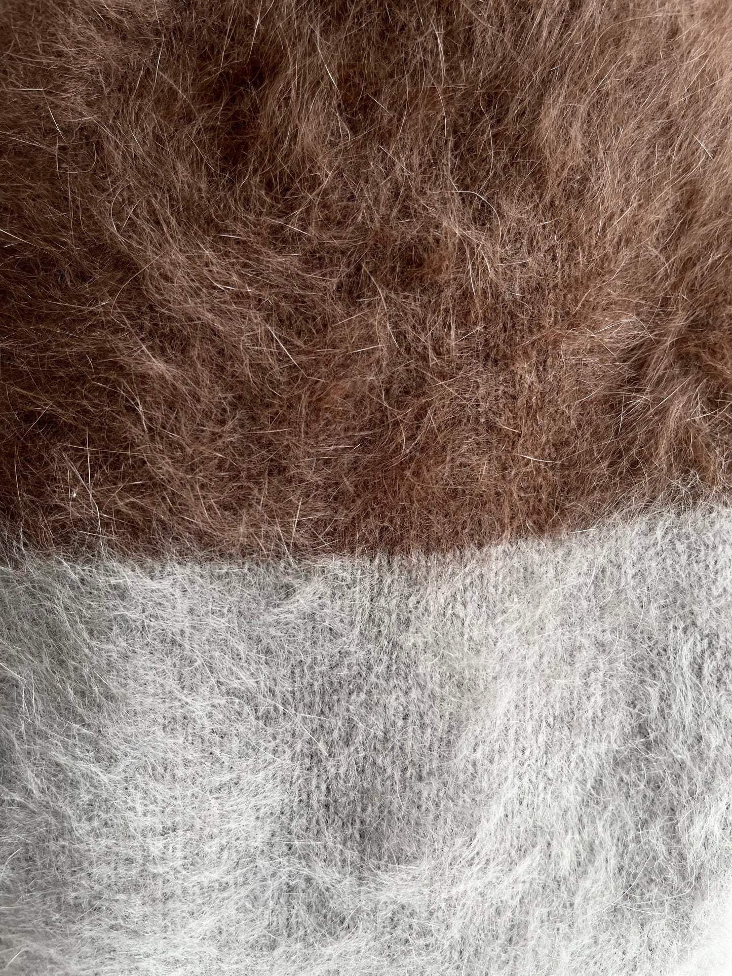 GUCCI - Grey & Brown Angora Sweater